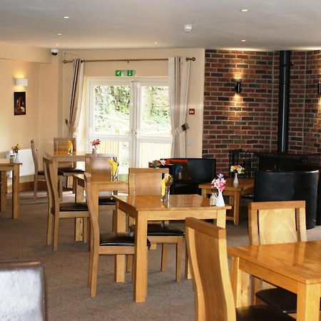 Royal Lodge Symonds Yat Exterior photo