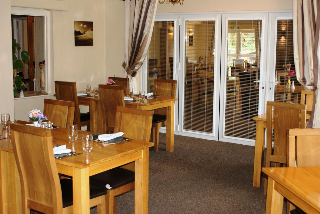 Royal Lodge Symonds Yat Exterior photo